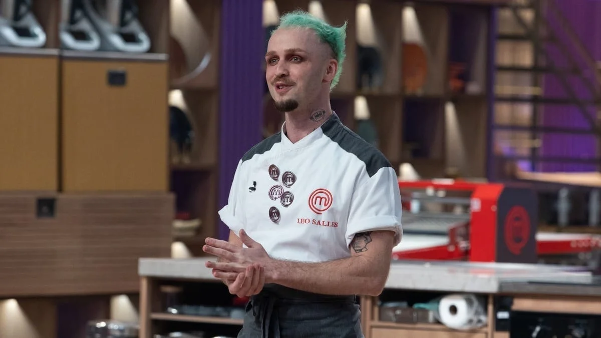 Léo Salles revela destino do prêmio e admite: "Me dei férias"