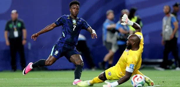 20% dos gols da Copa vieram em transições; Brasil é modelo