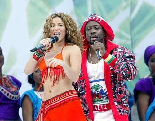 Shakira tem mais presenças em Copas que a seleção italiana