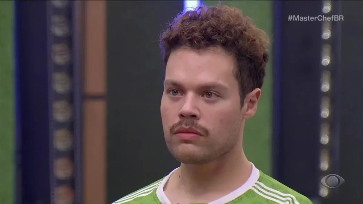 Crepe malfeito elimina Gabriel e tira vaga do MasterChef