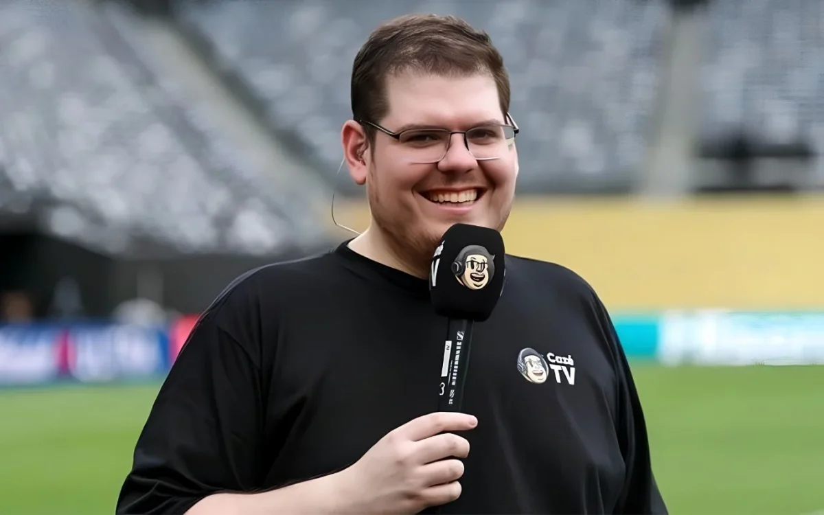 Casimiro provoca Globo e SBT por campanha da Copa ao vivo