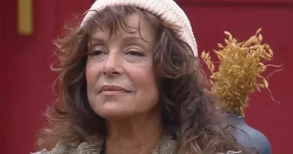 A Fazenda 18: Giovanna recebe advertência por fala homofóbica