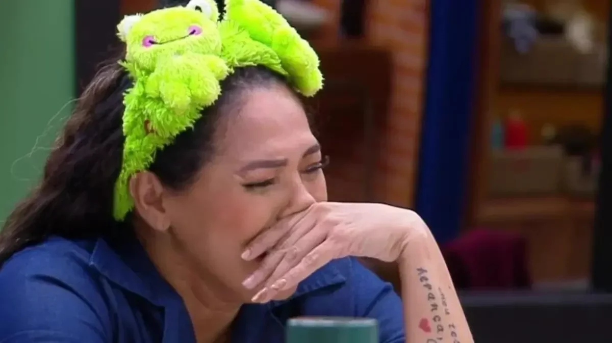 A Fazenda 18: mãe de Lexa ameaça deixar o programa se Giovanna Gold ficar