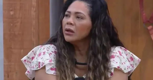 A Fazenda 18: nota zero após Catherine jogar fezes em cama