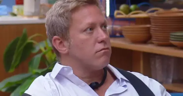 A Fazenda 18: Serginho promete proteger Tina com o Lampião
