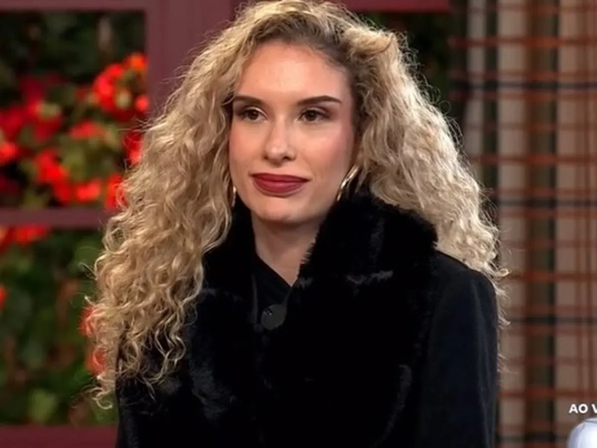 A Fazenda: ex-peoa afirma que Jonatas Faro e Renata Del Bianco se assumiram