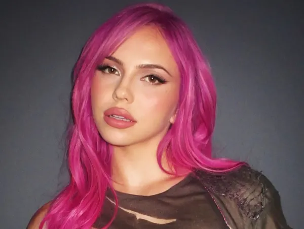 Adéla: nova aposta do pop alerta que mulheres serão odiadas