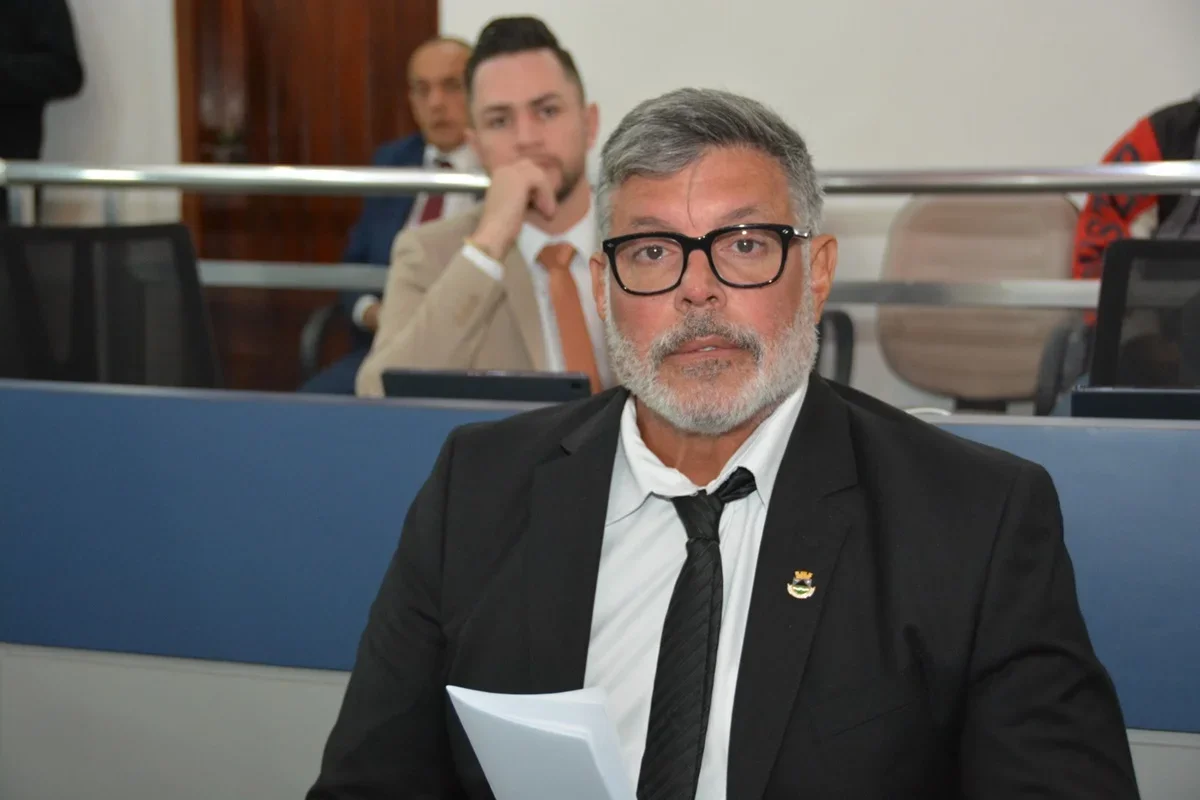 Alexandre Frota vira voto com Álamo Facó: apelo pela democracia