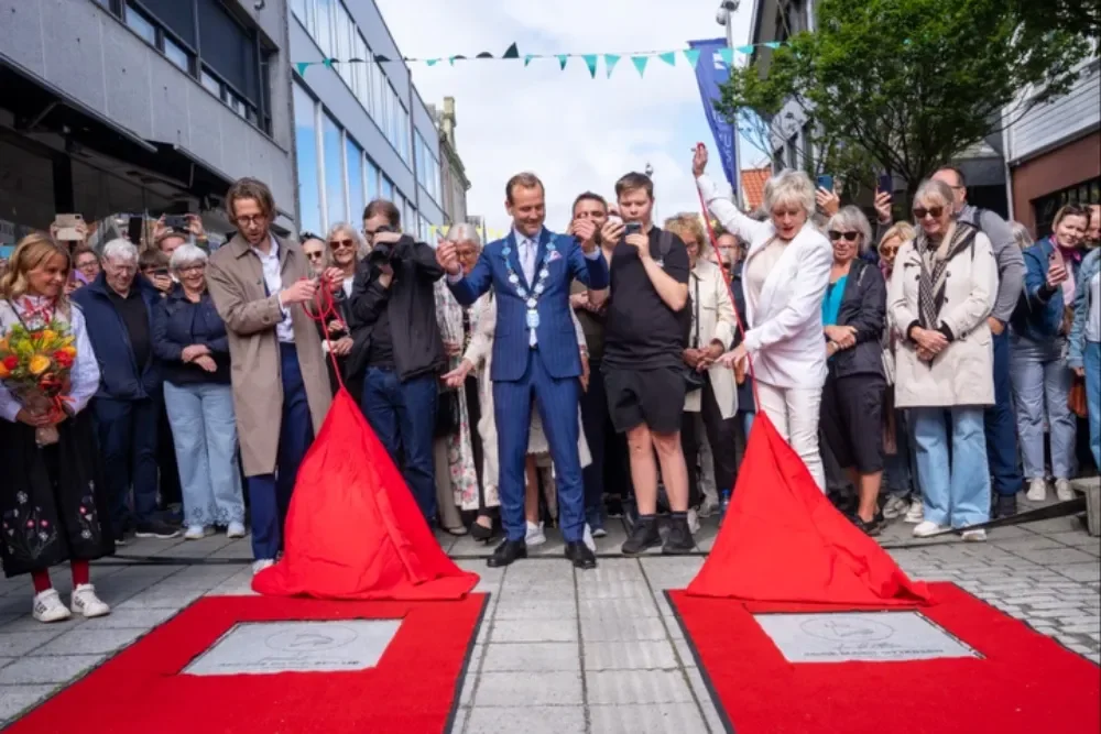 Anders Danielsen Lie e Anne Marie Ottersen entram no Haugesund Walk of Fame