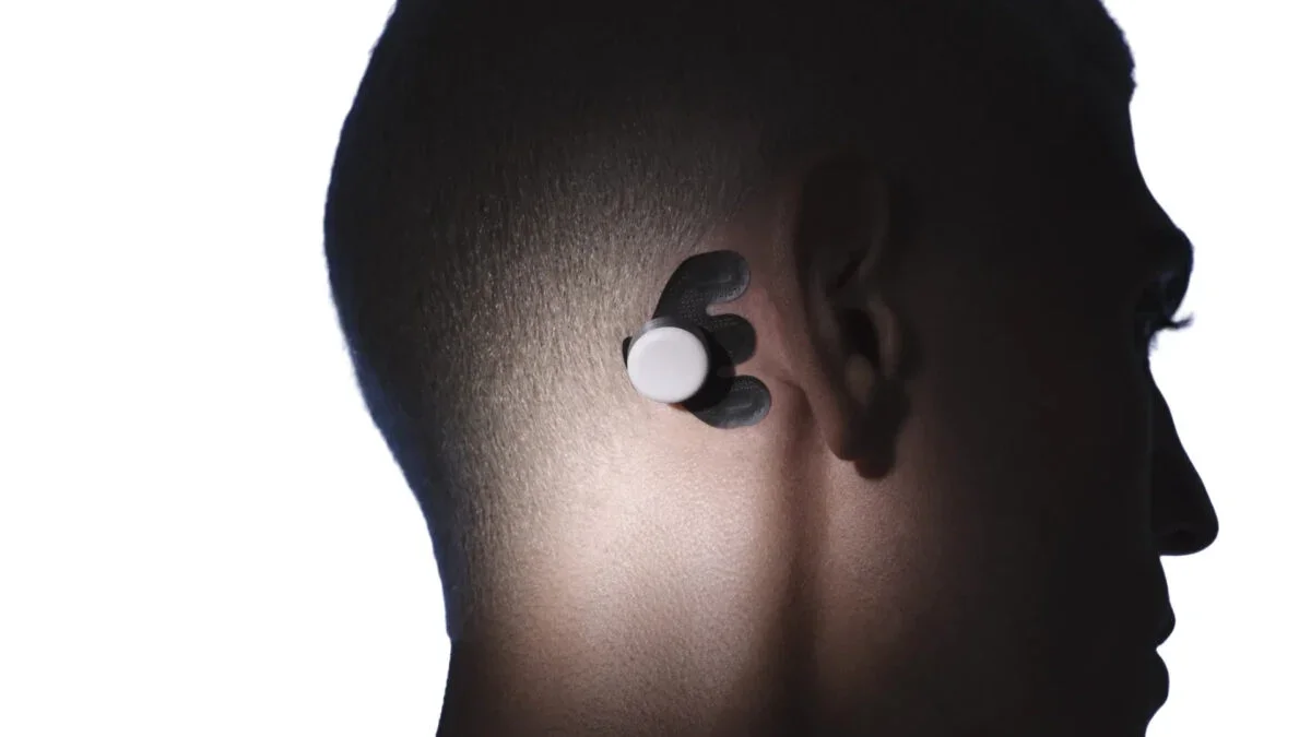 Atlas 1.0: wearable por trás da orelha monitora atenção, estresse e energia por $499