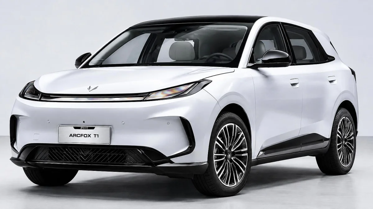 BAIC estreia com Arcfox T1 e Pro em oferta por R$ 129.990