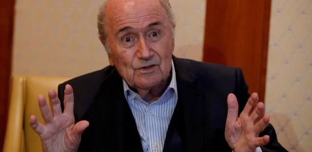 Blatter acusa Fifa de transformar final em “show” e provoca debate