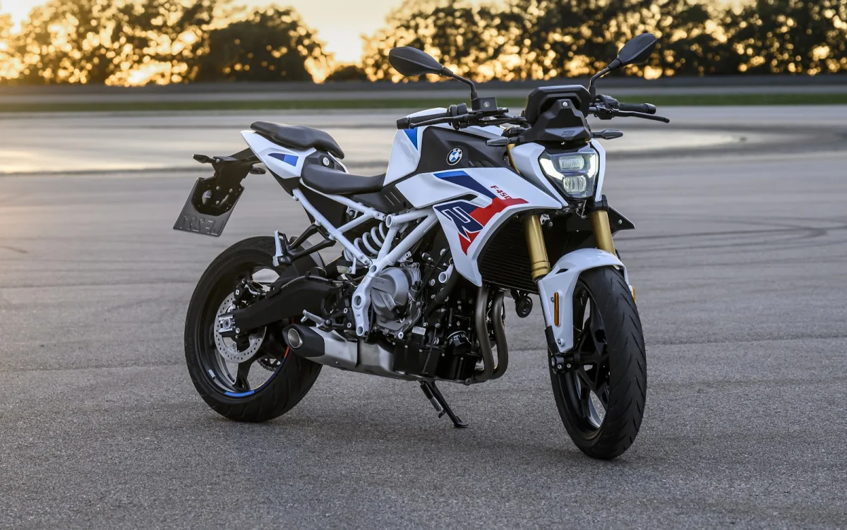 BMW F 450 R: naked A2 chega com 48 cv e 169 km/h