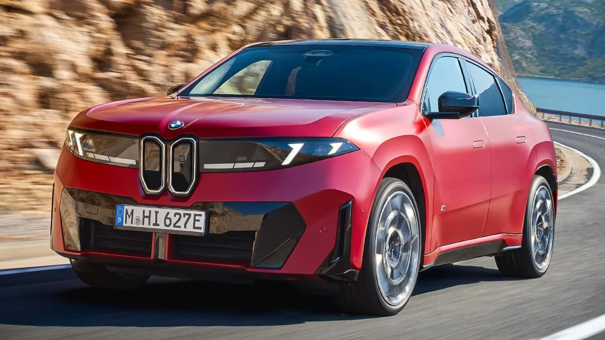 BMW iX4: SUV cupê elétrico chega com até 828 km de autonomia