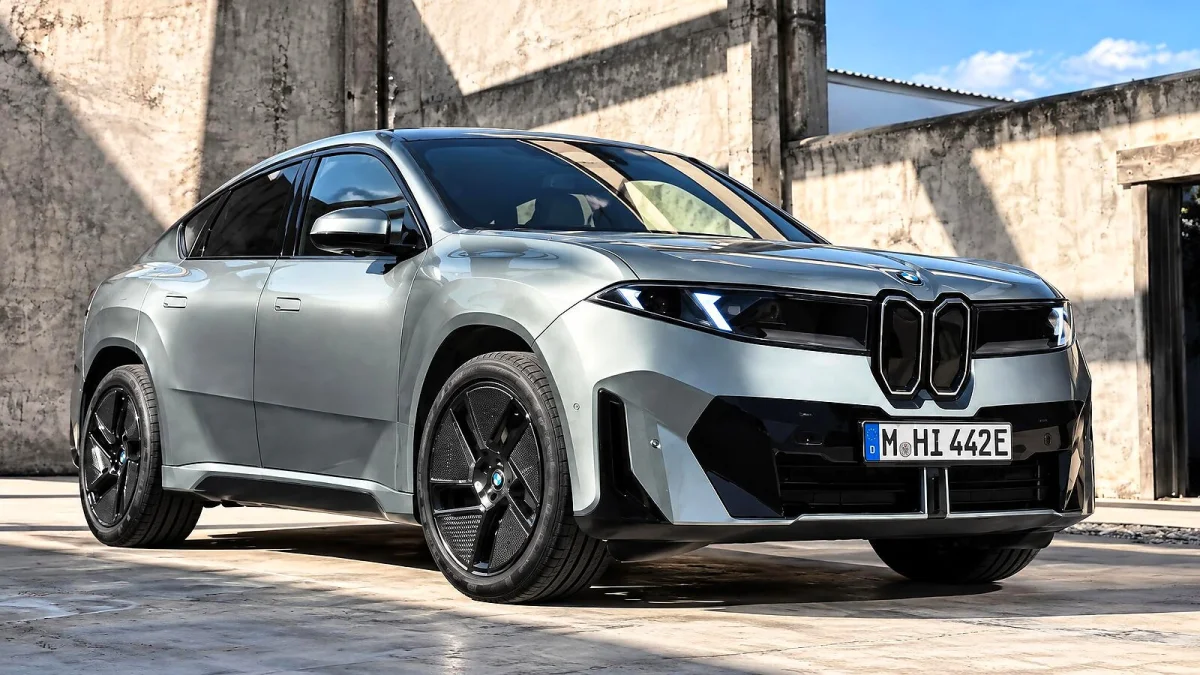 BMW iX4 vaza antes da estreia e vai substituir o X4