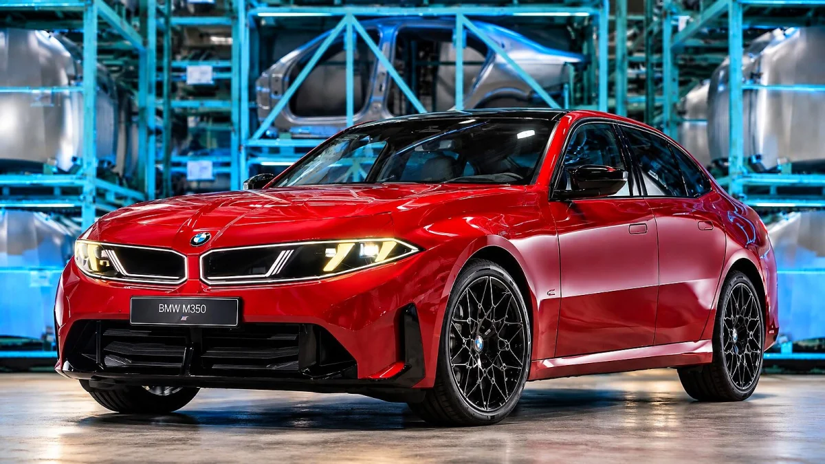 BMW Série 3: €2 bilhões para renovar fábricas e baterias na Alemanha