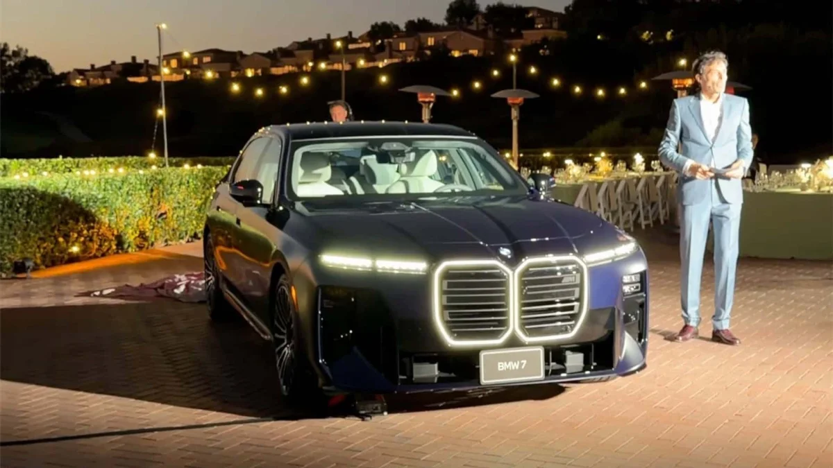 BMW Série 7: V8 de 570 cv volta ao topo da linha