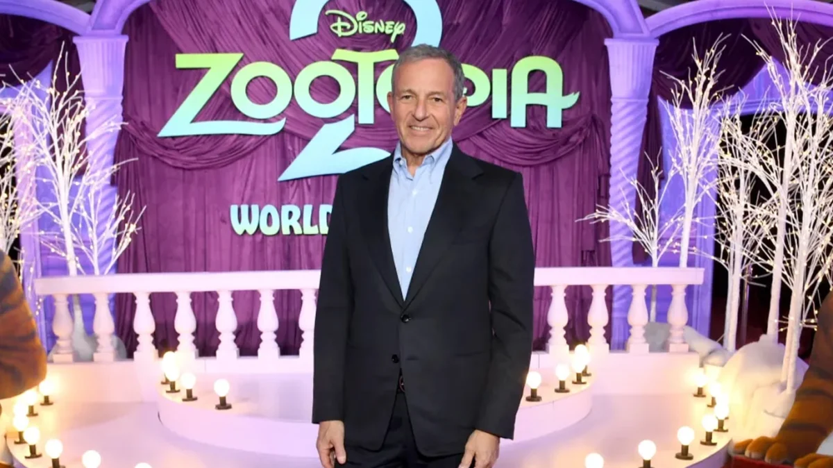 Bob Iger lança memórias sobre disputas com Nelson Peltz