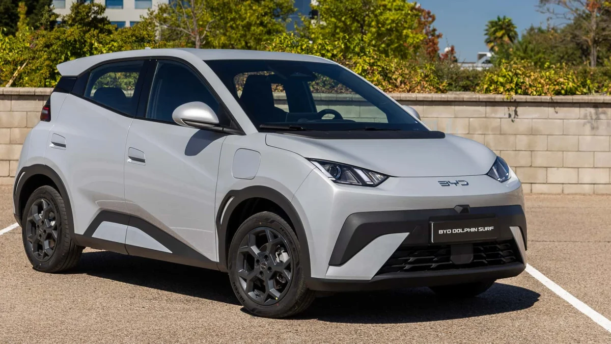 BYD Dolphin Mini: tela de 12,8 polegadas já na versão de entrada