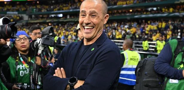 Cannavaro tem 4º maior salário da Copa e mira resultado com o Uzbequistão