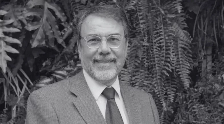 Carlos Monforte: pioneiro do telejornalismo morre aos 77