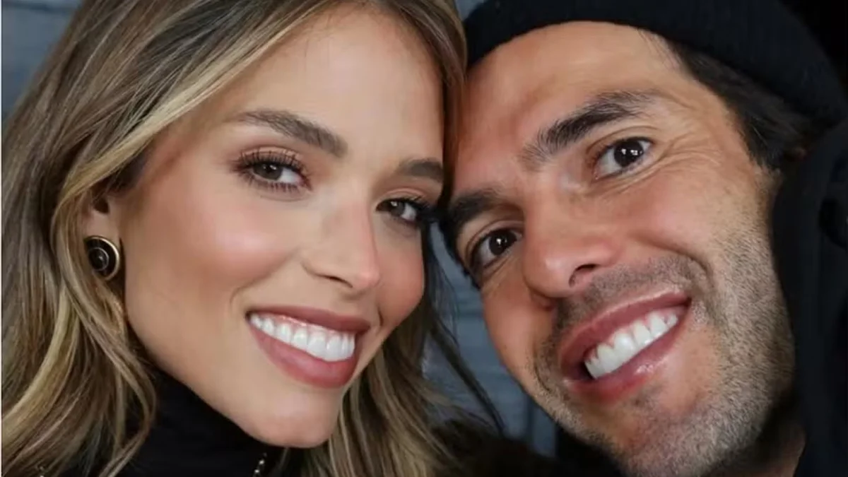 Carol Leite preserva rostos das filhas em álbum com Kaká