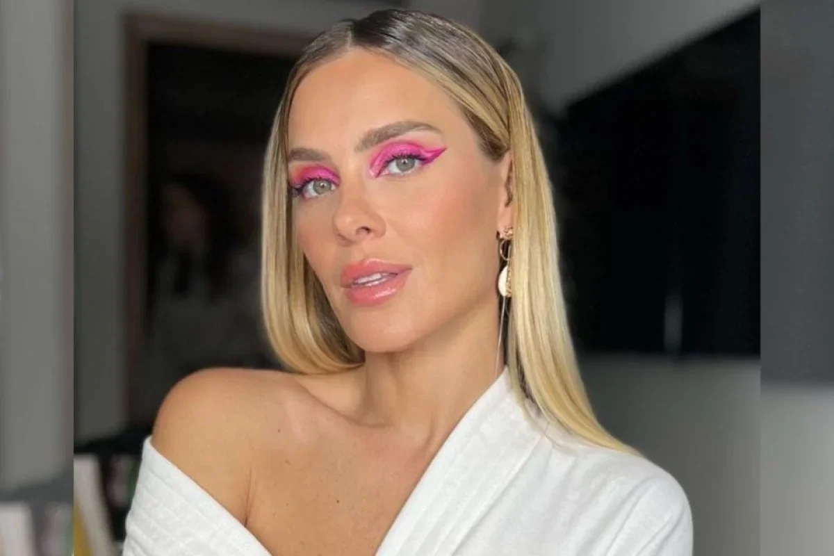 Carolina Dieckmann relata câmera girando sozinha em A Viagem