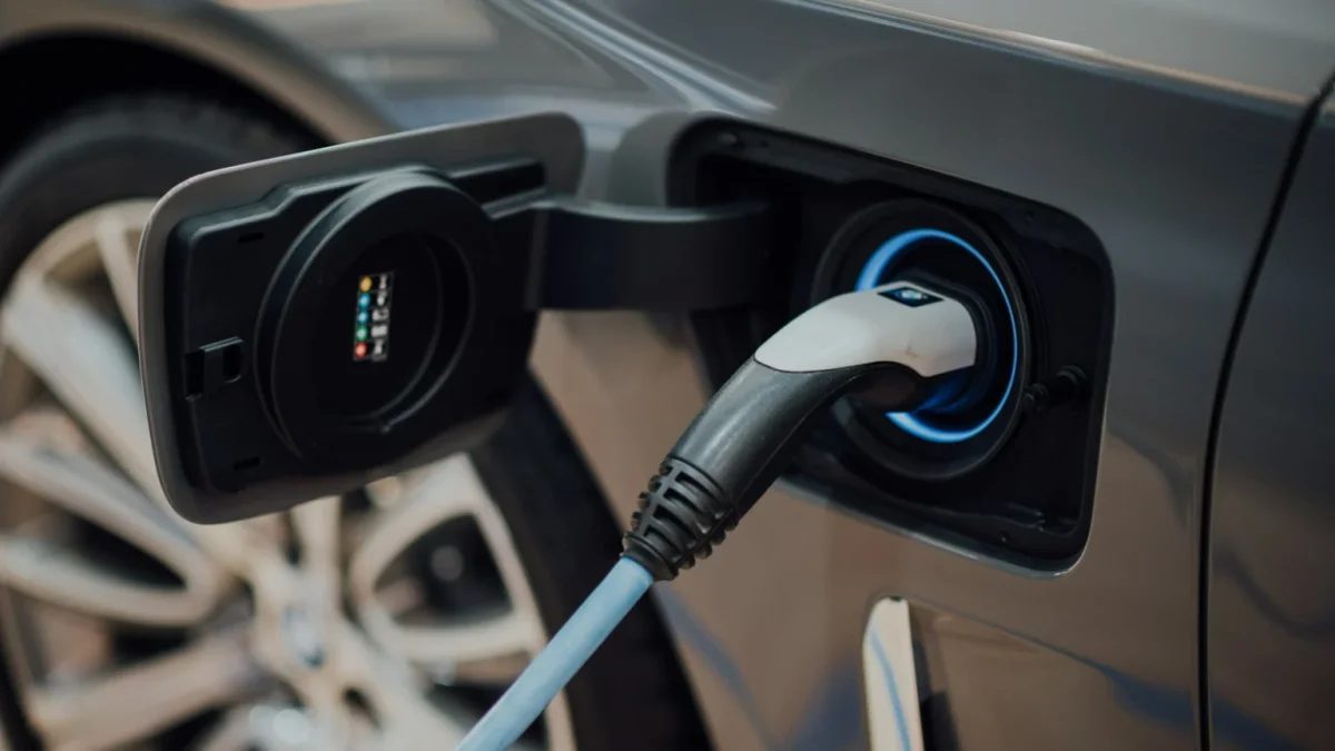Carro elétrico: recarga em casa sai por cerca de R$ 16,50 a cada 100 km