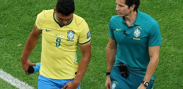 Casemiro marca empate e sai com câimbra: 'Nada demais'