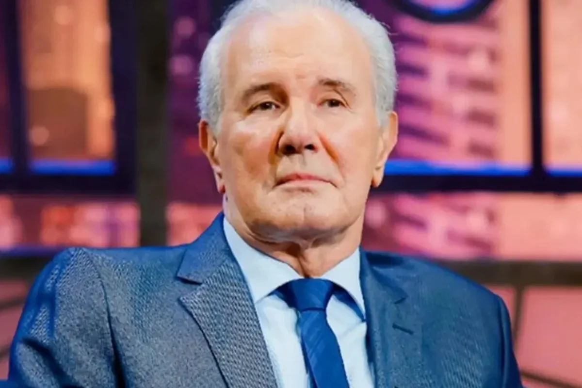 Celso Freitas anuncia aposentadoria após 56 anos na TV