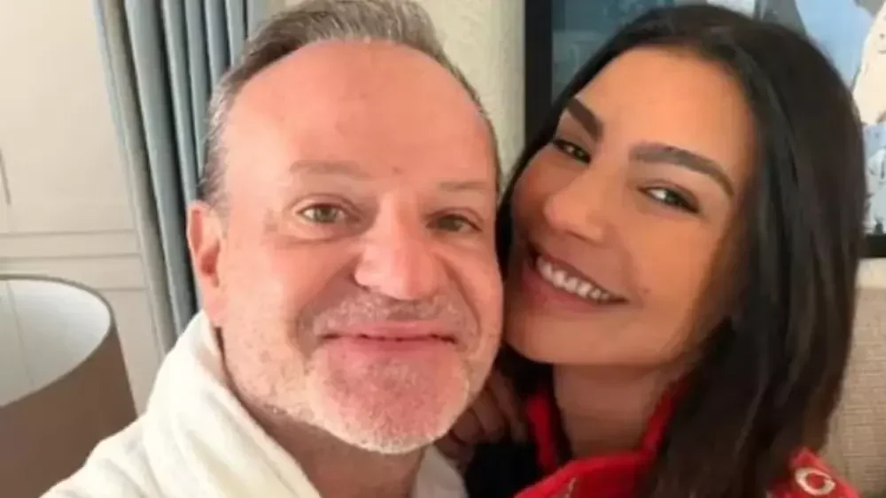 Cíntia Chagas encerra namoro com Barrichello após menos de um mês