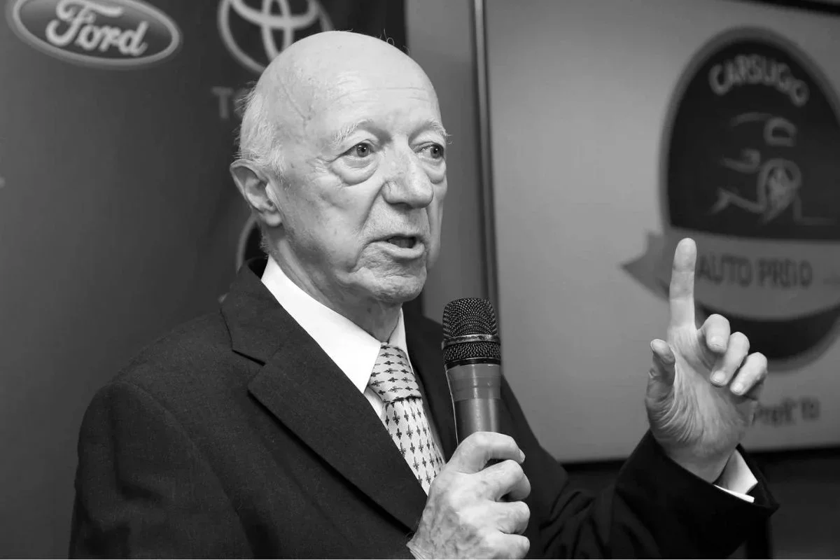 Claudio Carsughi: nascido em 13/10/1932, ícone do automobilismo