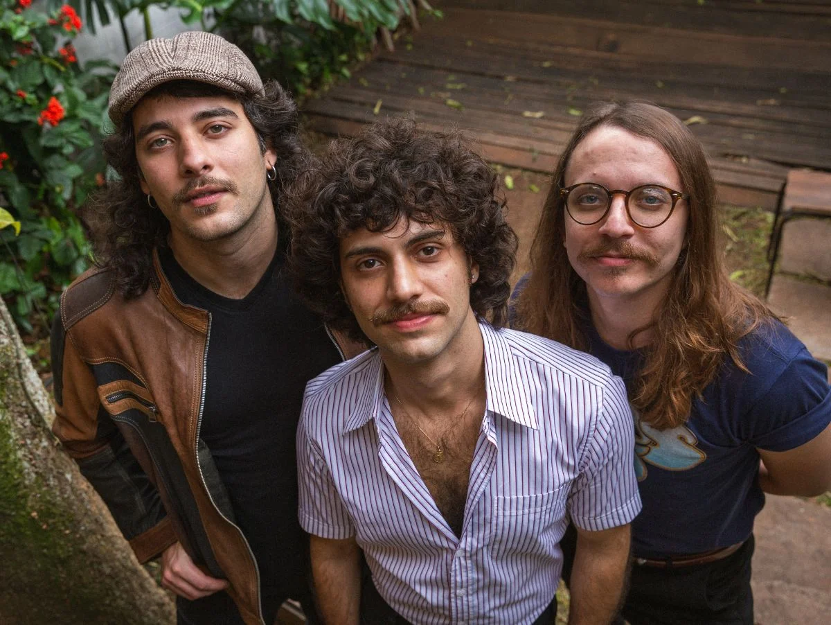 Colomy: 'Pra Quem Andou Perdido' traz Peter Buck