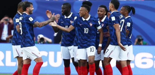 Colonialismo e migração explicam origem de craques franceses