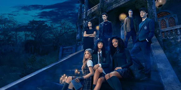 Coven Academy: vampiros escolhem Briar como alvo