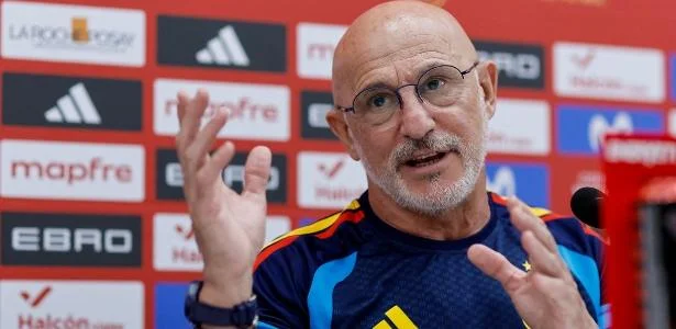 De la Fuente divide favoritismo da Copa entre 6 seleções