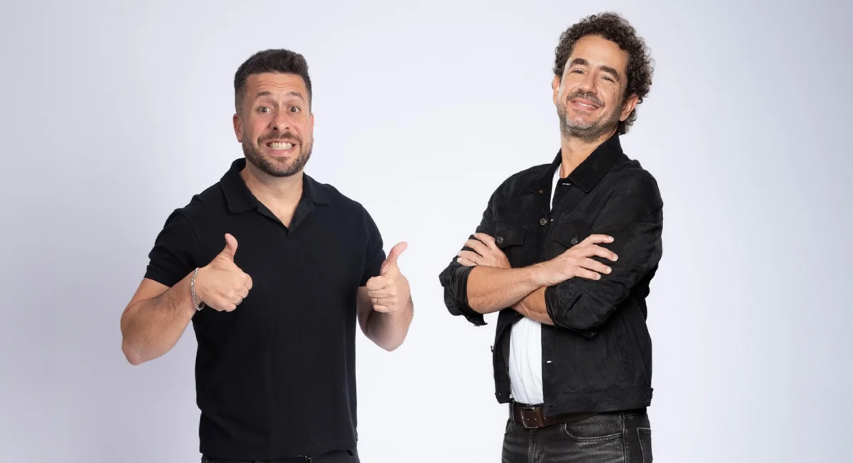 Dupla do CQC volta em quadro da Record que embarca para a Copa