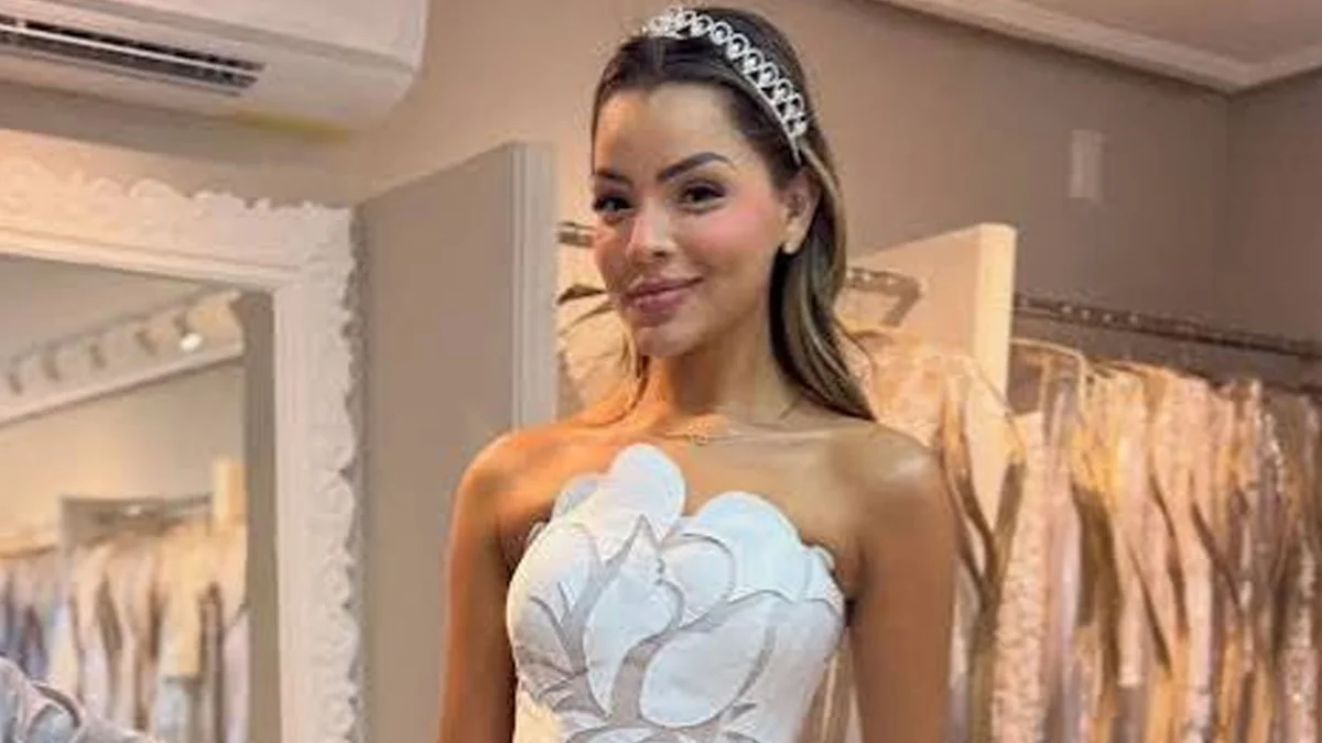 Emilly Araújo: prova de vestido e contagem regressiva de 25 dias