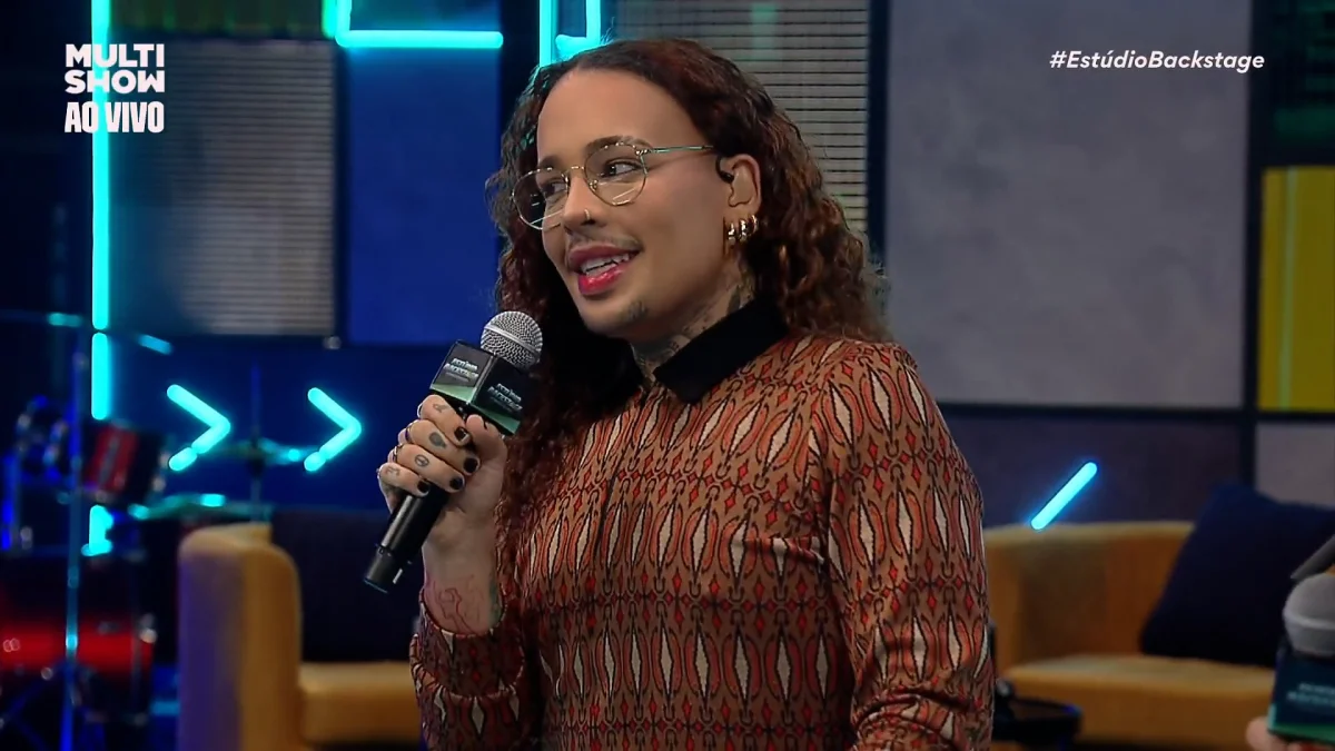 Estúdio Backstage: Gloria Groove revela pedido de casamento