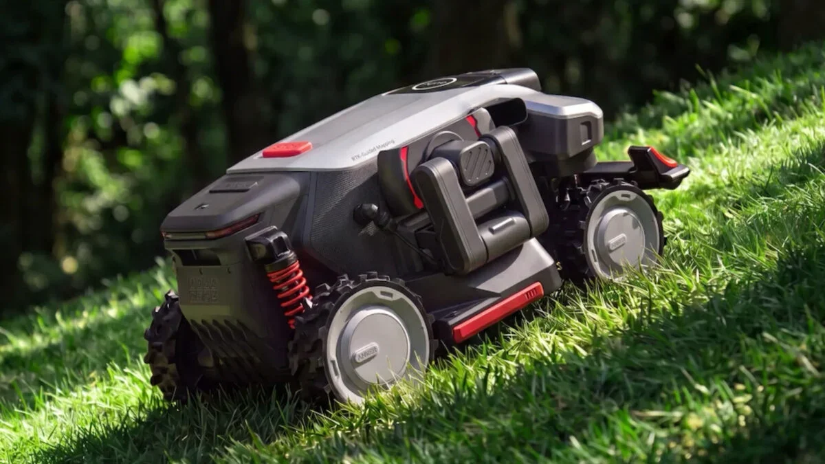 Eufy S2 Max: cortador robô chega com braço lateral para aparar bordas