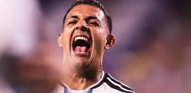 Facundo Medina: de catador à titular que barrou Tagliafico