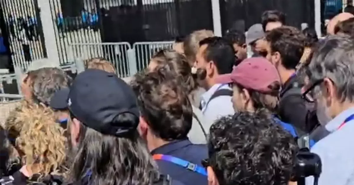 Fifa sob fogo por filas quilométricas na cobertura da final
