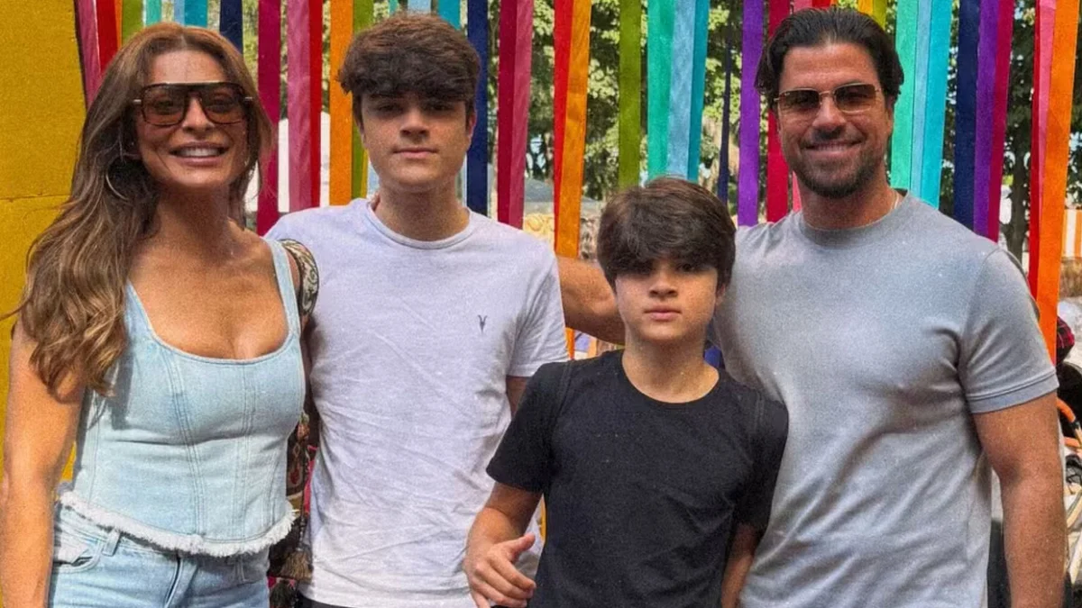 Filhos de Juliana Paes impressionam por altura e semelhança