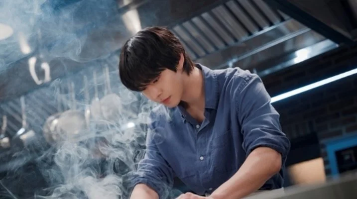 Final Table: Ahn Hyo Seop vira chef do Familia e entra na disputa