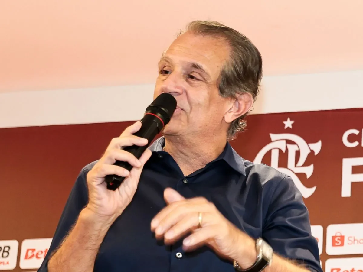 Flamengo registra R$2,1 bi e amplia vantagem financeira