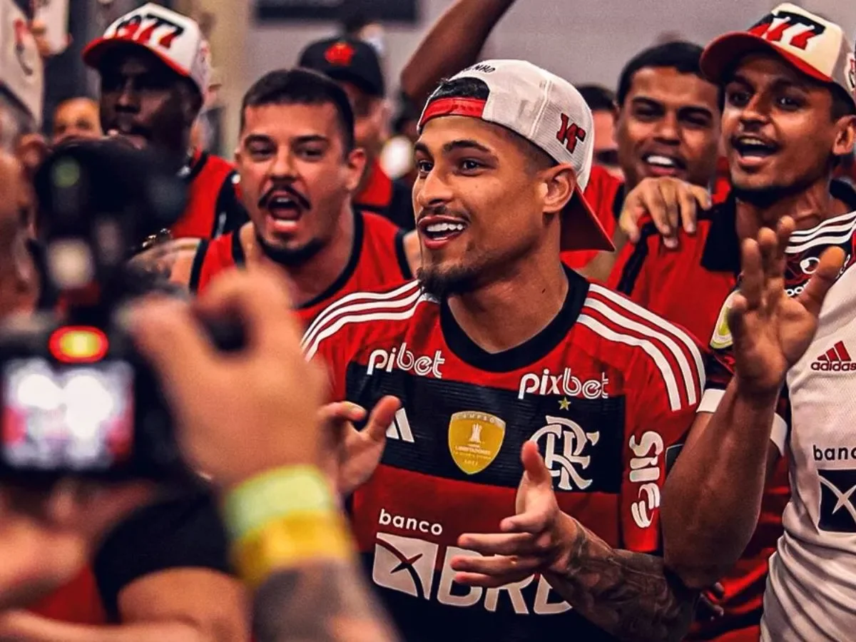 Flamengo vai embolsar €1,9 mi com venda de João Gomes ao Aston Villa