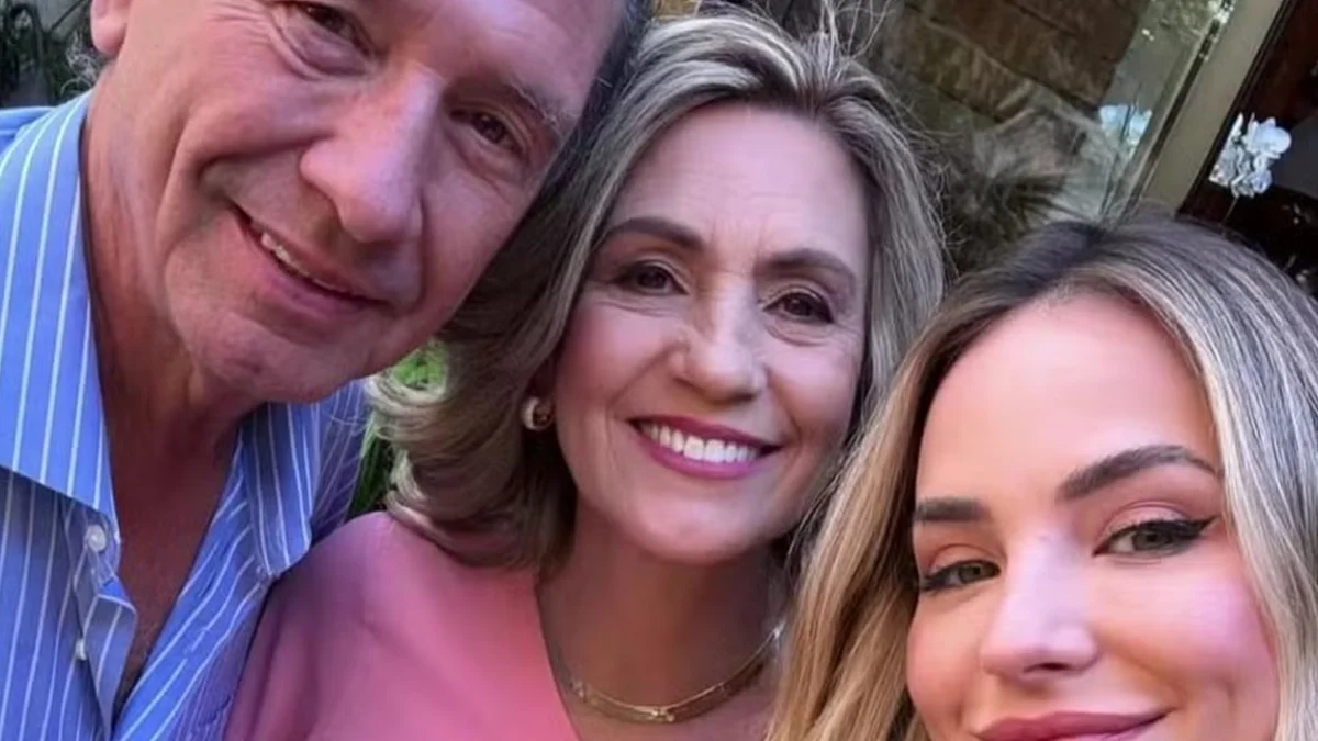 Gabi Martins supera luto e faz show minutos após perda