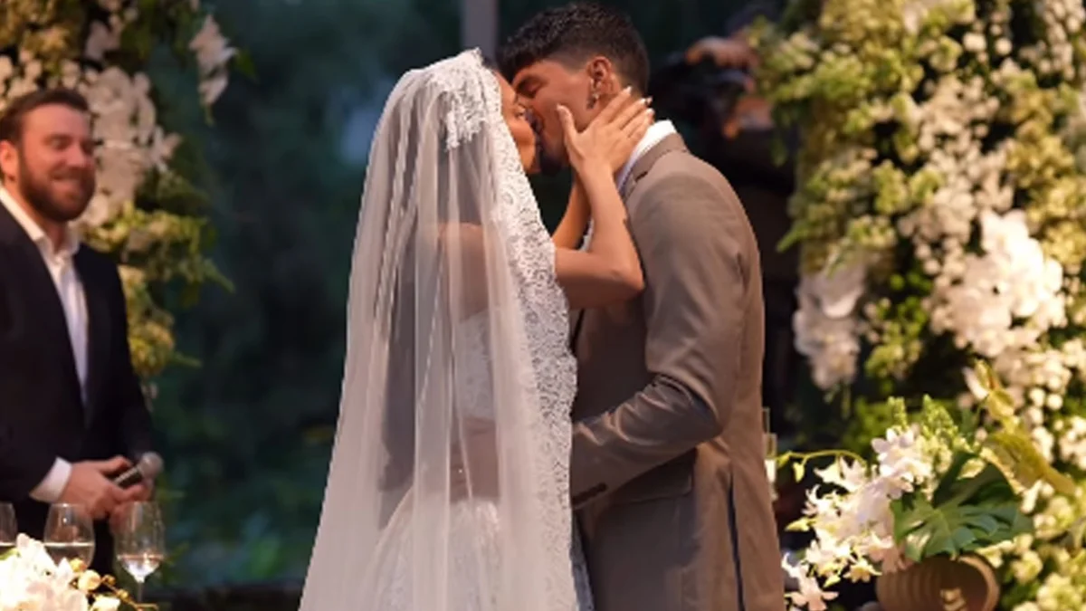Gabriel Medina celebra casamento e anuncia que espera filho
