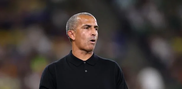 Goleada por 5 a 1 pode custar o cargo ao técnico da Tunísia