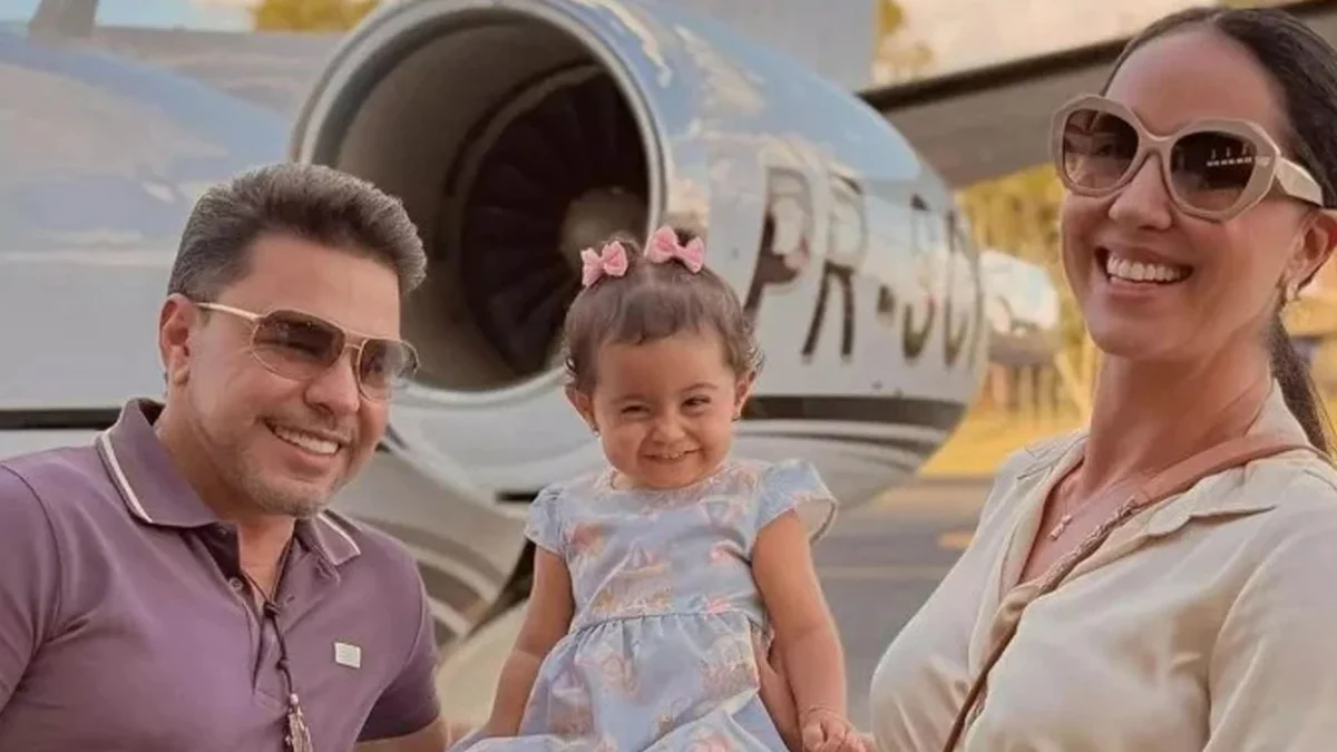 Graciele Lacerda: filha Clara, 1 ano e 8 meses, canta com Zezé Di Camargo